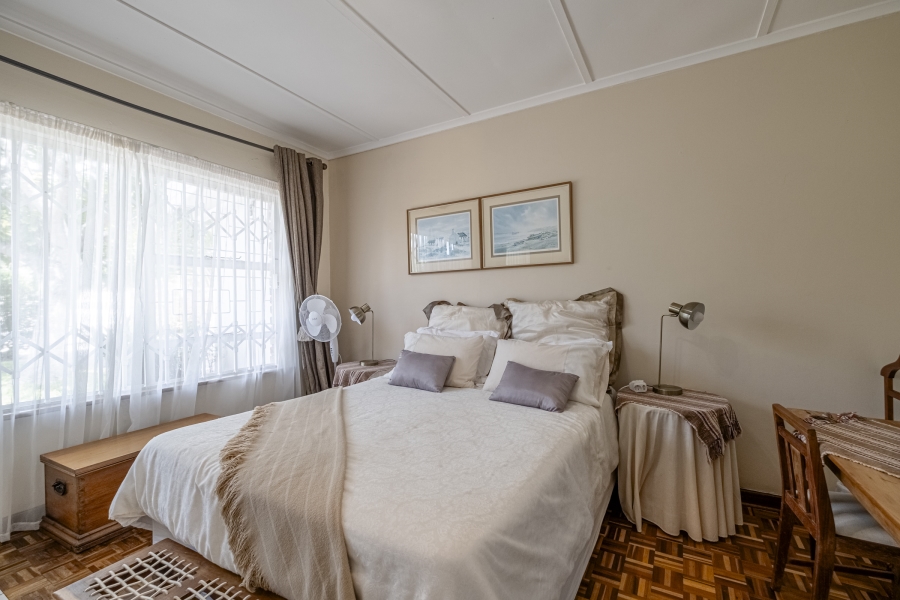 4 Bedroom Property for Sale in Summerstrand Eastern Cape